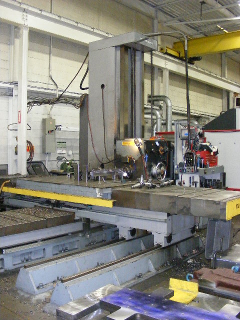 4.3" KURAKI MODEL KBT1101P, 49 X 78 TABLE, 84 X 72 X 59 X 31 TRAVELS, 50 TAPER, 4 AXIS HEIDENHAIN READOUT, 
