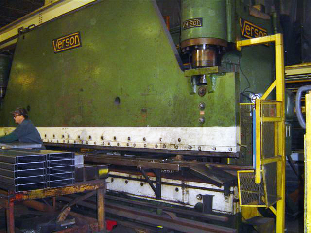500 TON, 24' VERSON HYDRAULIC PRESS BRAKE, MODEL 4-500-24, 4 WAY LOWER DIE RAIL  