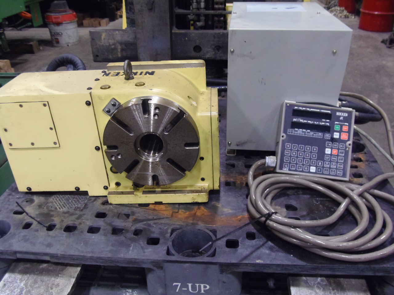 NIKKEN 4TH AXIS ROTARY TABLE, CNC 200, 7 3/4 IN., HORIZ/VERT,  Z3BF CONTROL, 50MM HOLE, 1998