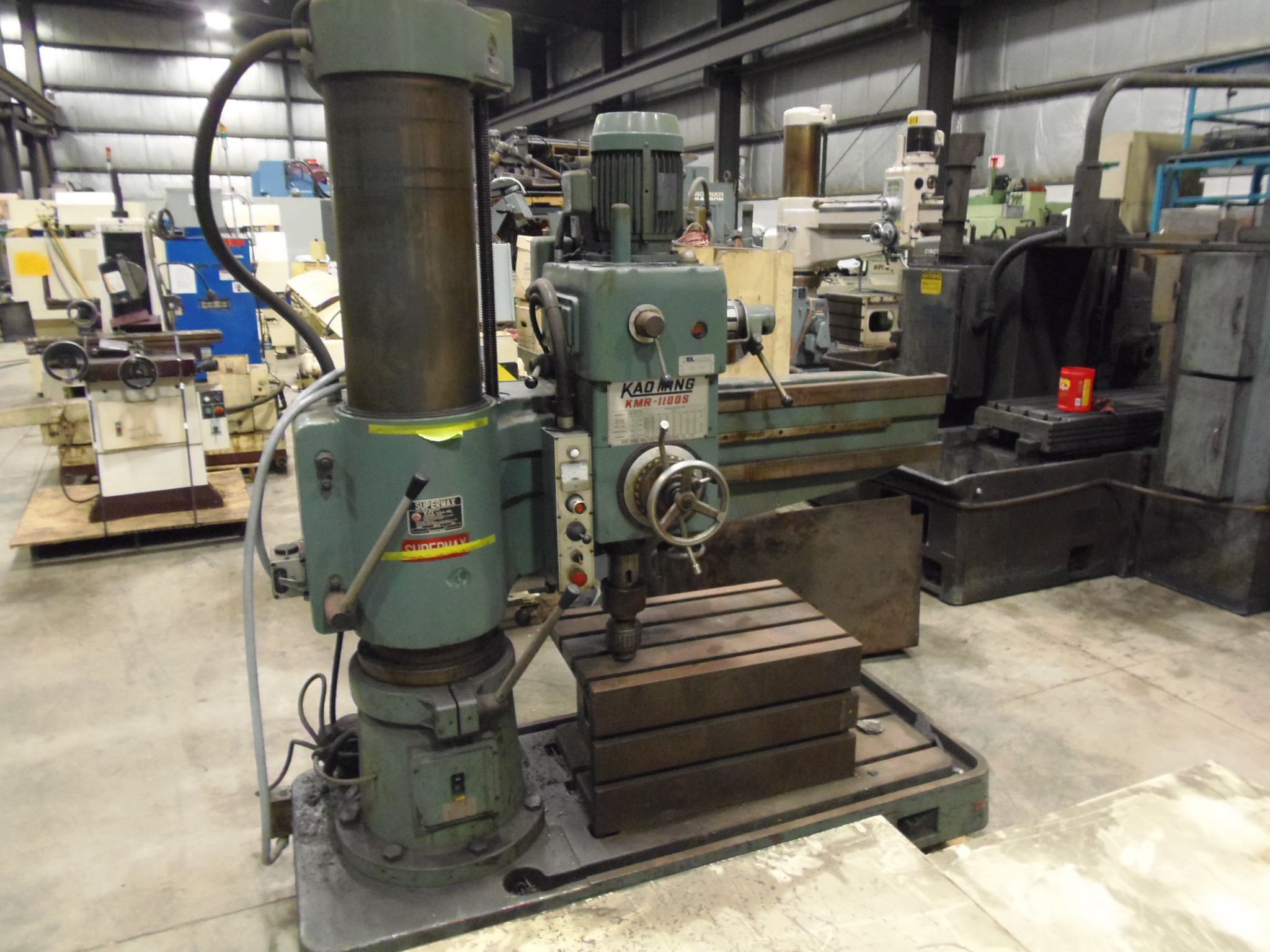4' x 12" KAO MING RADIAL DRILL, KMR-1100S, 49-1524 RPM, 1993