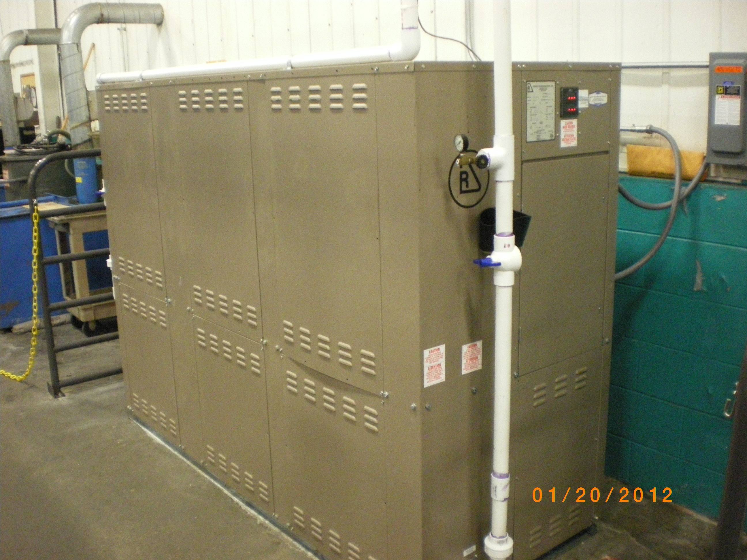 84,000 BTUH, MODEL EST80S2-T4-Z, CS80 CONDENSER, 9 HP COMPRESSOR, 90 GAL TANK
