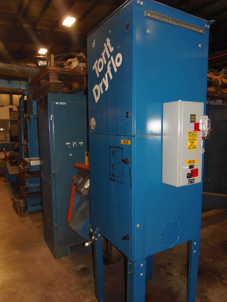TORIT DMC-C DRY FLOW MIST COLLECTOR, 1070 CFM, 3 HP, 208/460 V - 3PH - 60 HZ, 3450 RPM
