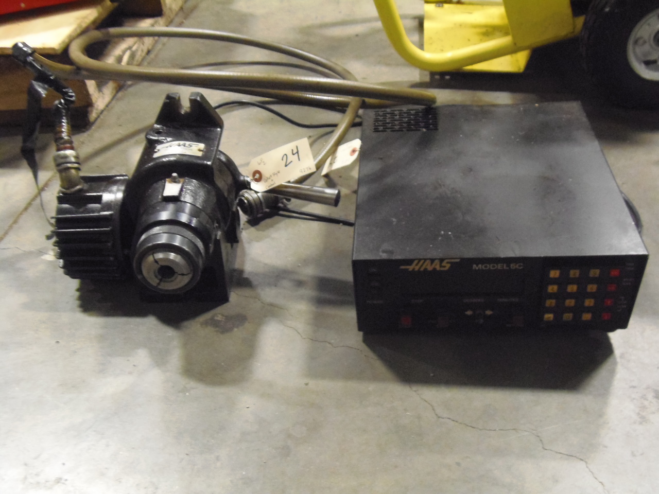 HAAS COLLET STYLE ROTARY INDEXER, MODEL 5C, SCO CONTROL INCLUDED