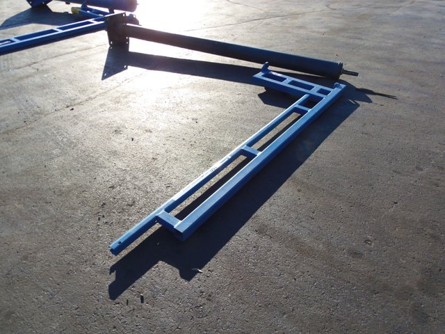 150lb CAPACITY GORBEL JIB CRANE, 7' LONG, 8'6" UNDER RAIL, 7" DIAMETER POST