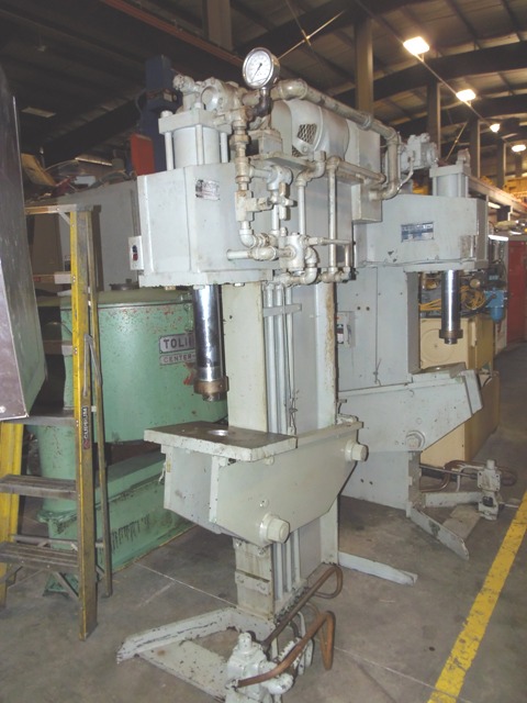 15 TON K R WILSON GAP TYPE HYDRAULIC PRESS, MODEL# MW-MD-15-3, 4" RAM DIAMETER, 10" STROKE