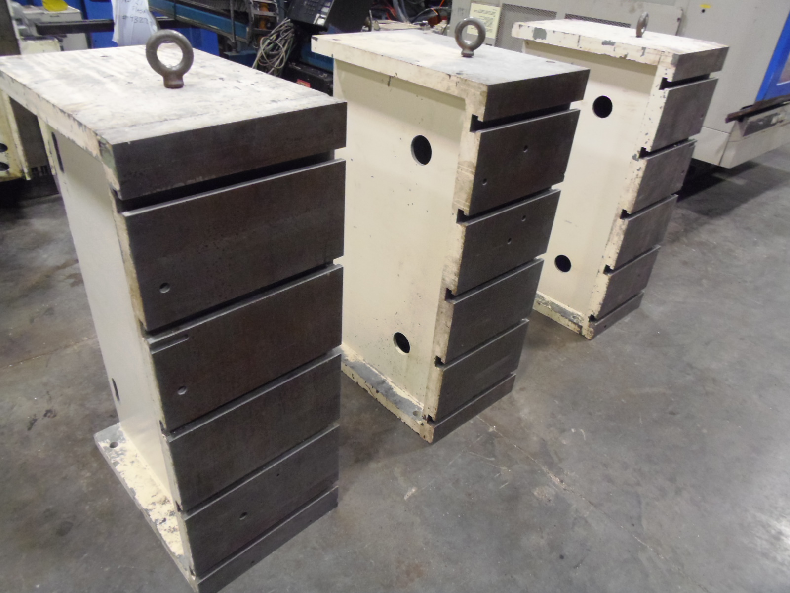 28" x 18 " x 48" ANGLE PLATE,  5 T-SLOTS, 2.5" THICKNESS ON FACE, FABRICATED