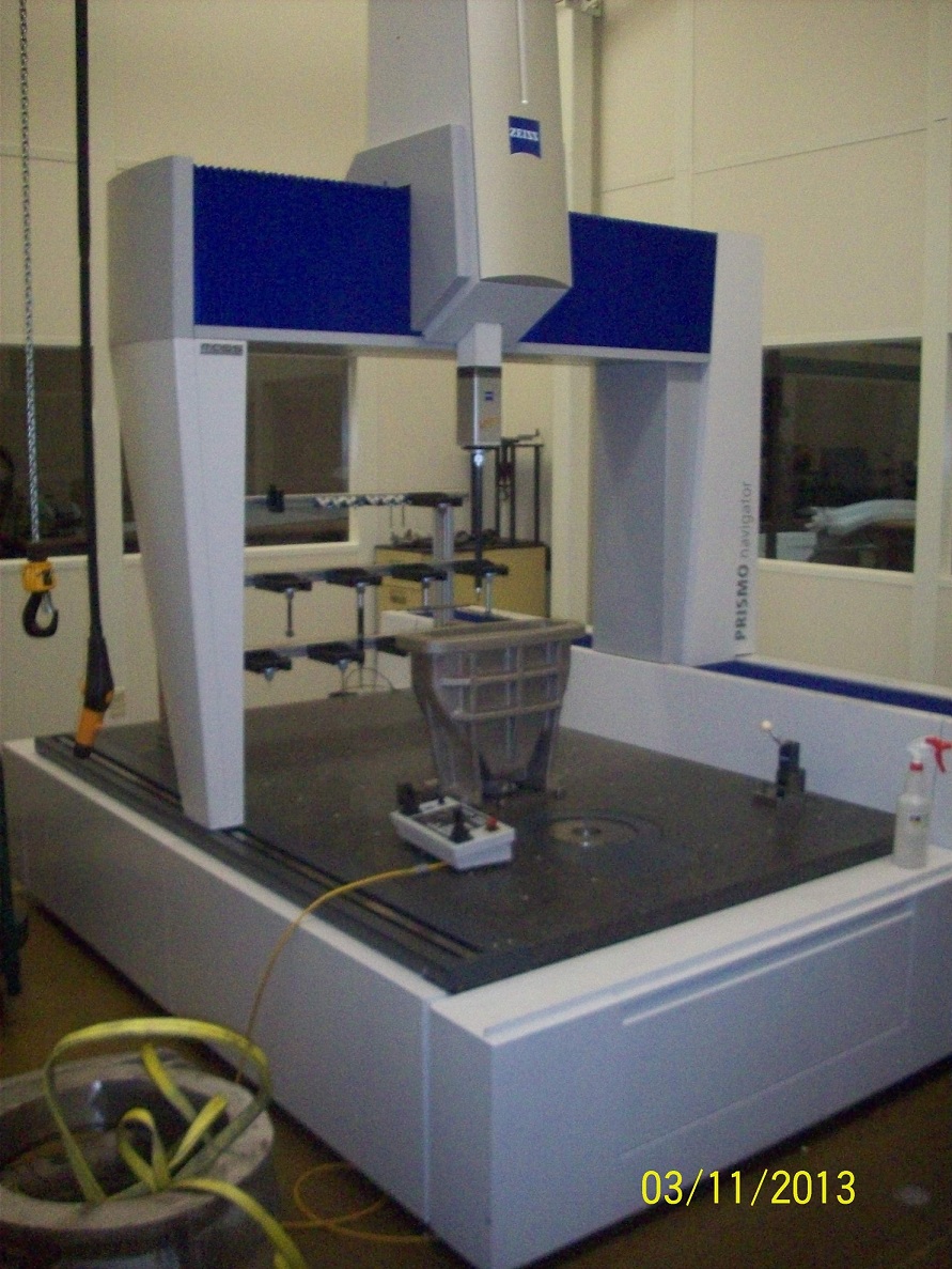 ZEISS PRISMO NAVIGATOR MODEL 12/18/10 DCC COORDINATE MEASURING MACHINE, 2009, ENCLOSURE INCLUDED