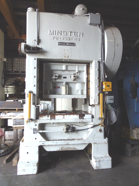 150 TON MINSTER P2-150-48-40 HIGH SPEED PRESS, 48" X 40" BED, 4" STR, LIGHT CURTAINS, WINTRISS, 90-270 SPM