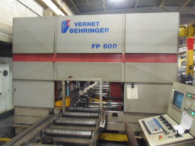 VERNET BEHRINGER FP600 3 HEAD CNC DRILL LINE, 43' INFEED, 40' FRONT CONVEYOR, 25' POWERED EXIT, 200-800 RPM, 23.6" X 13.4" CAP,  NEW 2000