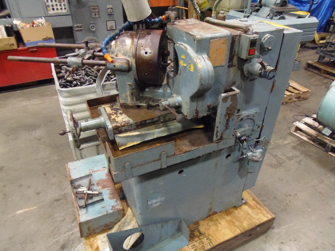 MARSHALL & HUSCHART DRILL POINT GRINDER, 10" CHUCK, 9" WHEEL, COOLANT TANK AND PUMP