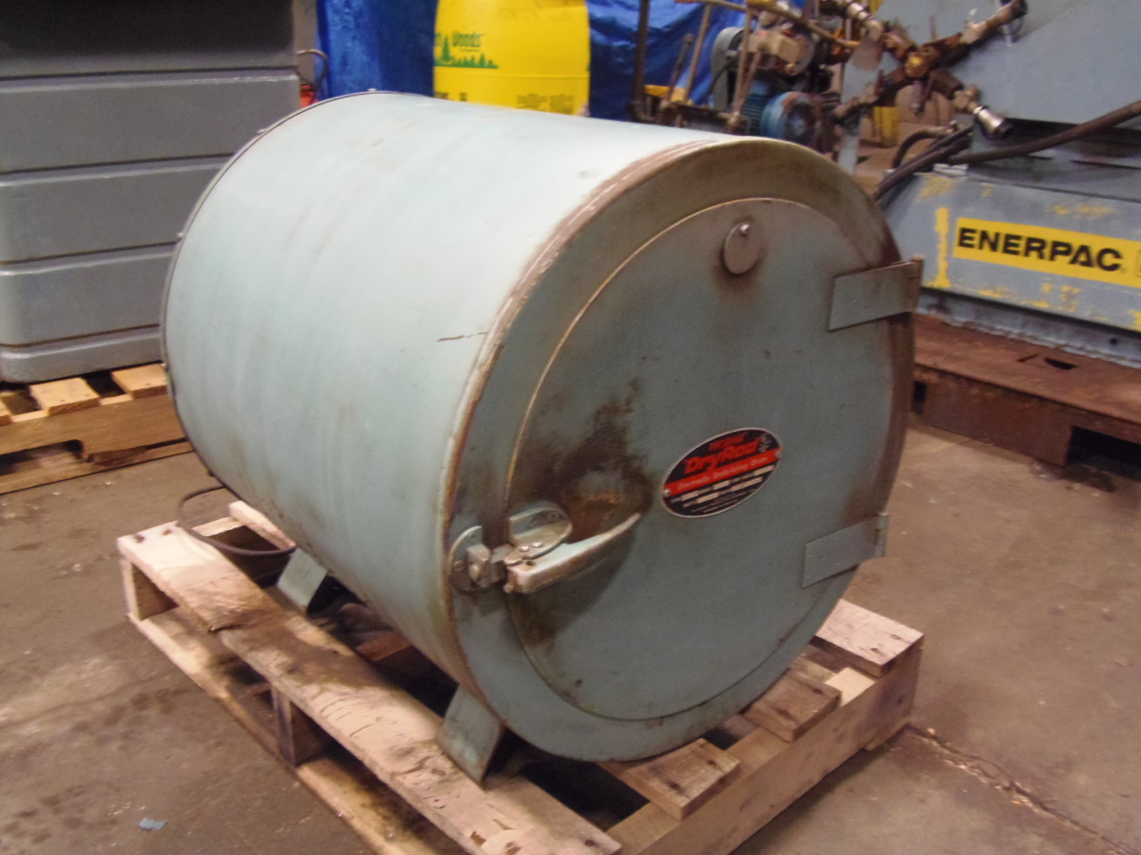 18" ELECTRODE STABILIZING OVEN, PHOENIX DRY ROD MODEL 16C, TYPE 300, 100 - 550 DEGREE, 1000 WATTS