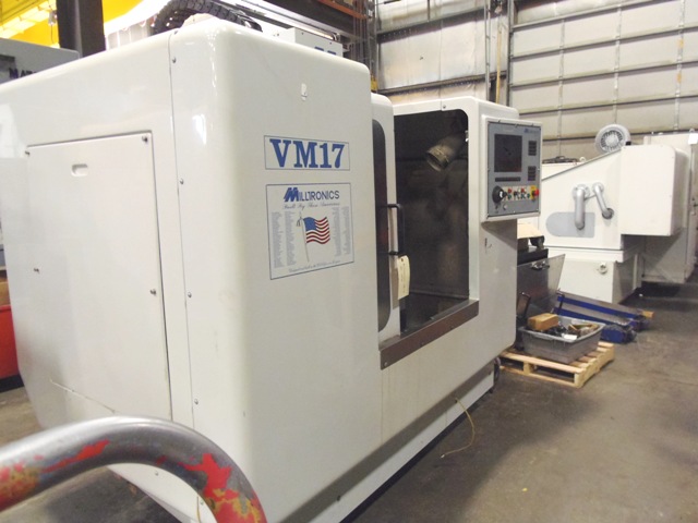 MILLTRONICS VM17, 16" X 30" TRAVELS, CAT 40, 10 HP, 6000 RPM, 20 TOOLS, CENTURION 6, 2001
