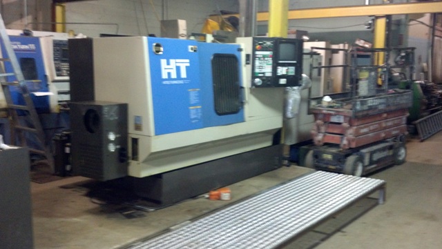 HITACHI SEIKI HT23SII, SEICOS CONTROL, 10" CHUCK, 18" SWING, 23.6" CENTERS, TOOL EYE, CHIP CONVEYOR,