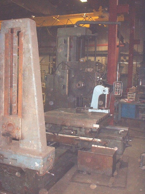 4.25" MEUSER M90BFS-38256, 60"X, 44"Y, 37"Z, 70"W, BUILT IN ROTARY, 15HP, 900 RPM, 30" FACING HEAD, OUTBOARD SUPPORT