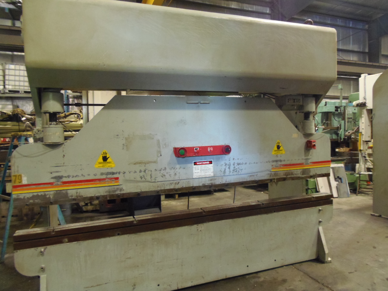 150 TON  DIACRO, HYDRAULIC PRESS BRAKE, 12' O.A. 10'6" BH, DUAL PALMS, FOOT SWITCH, FLUSH MOUNT