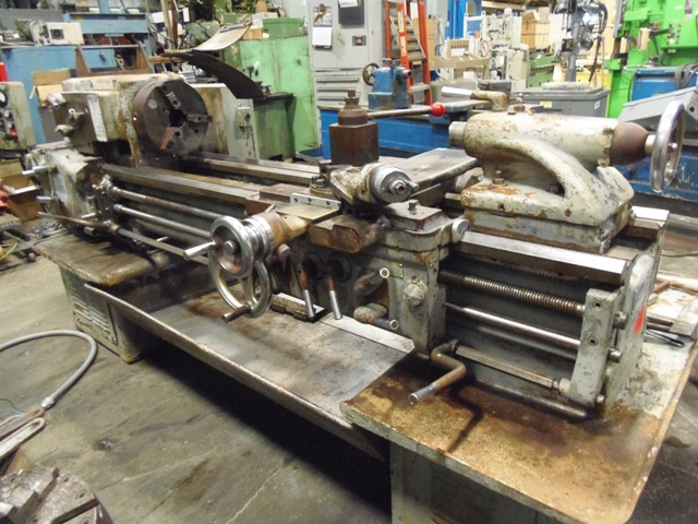 16" X 90" SYDNEY, INCH THREADING, 25-1000 RPM, 12" 3 JAW, TAPER, 1959