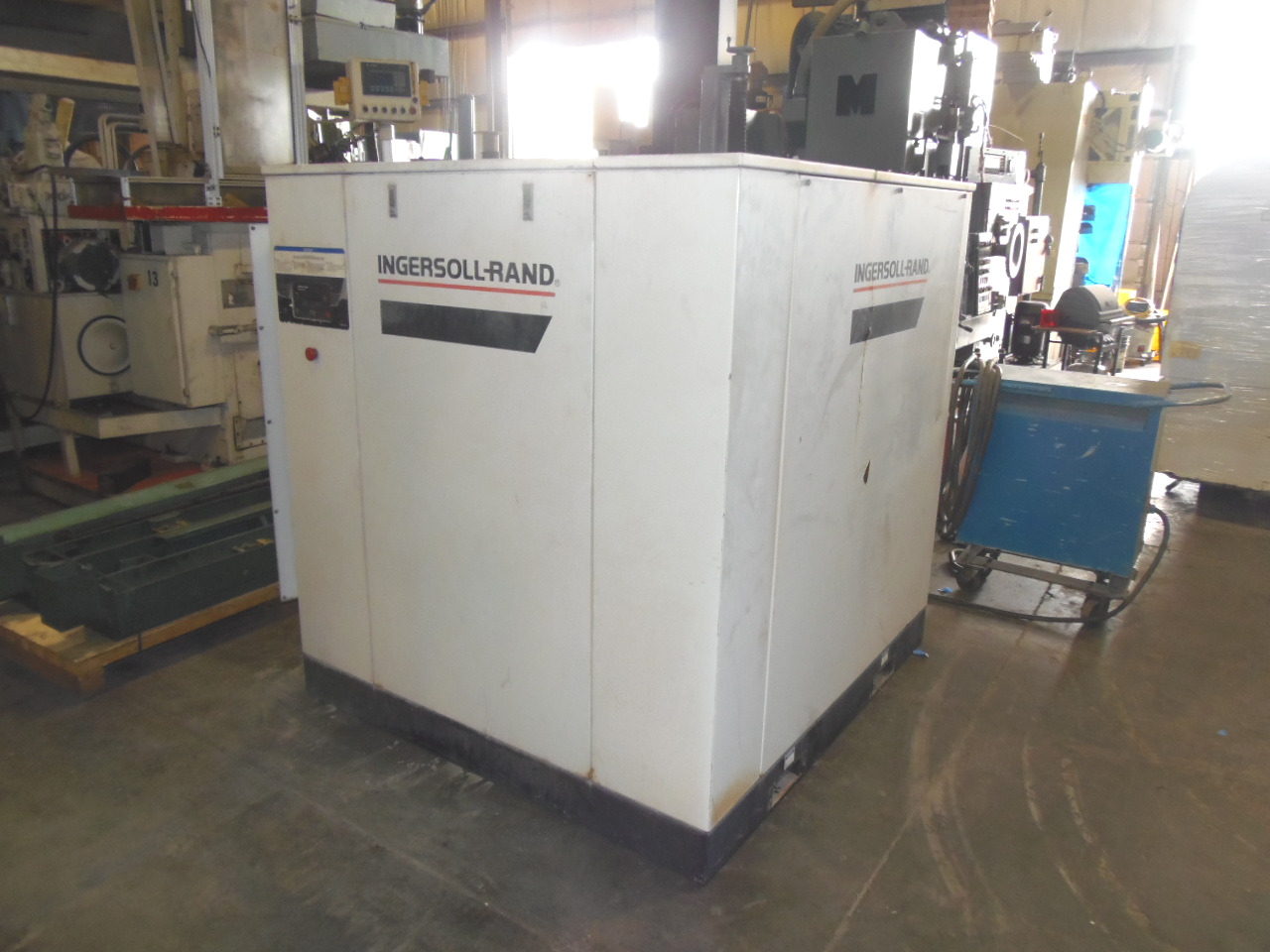 332 CFM, INGERSOLL RAND AIR COMPRESSOR, MODEL SSR-EP75, 75 HP.