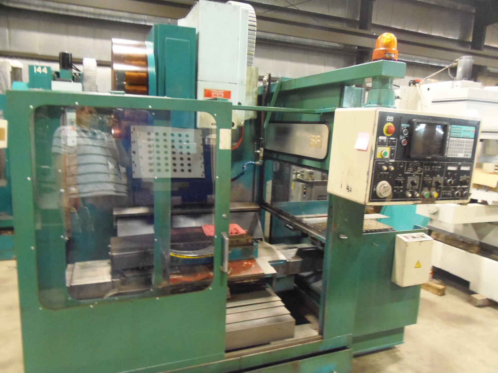 MATSUURA RA-2, PALLET CHANGER, 23.5 X 16 X 18.5, 20 ATC, YASNAC MX-3 CTRL, RUNS GREAT, 