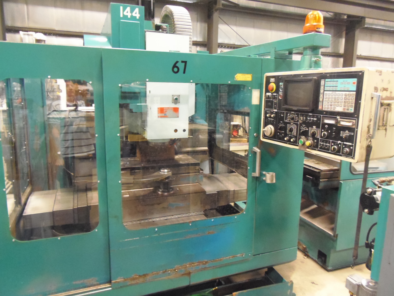 MATSUURA RA-3, PALLET CHANGER, 29 X17 X 17, 30 ATC, YASNAC MX3 CTRL, RUNS NICE