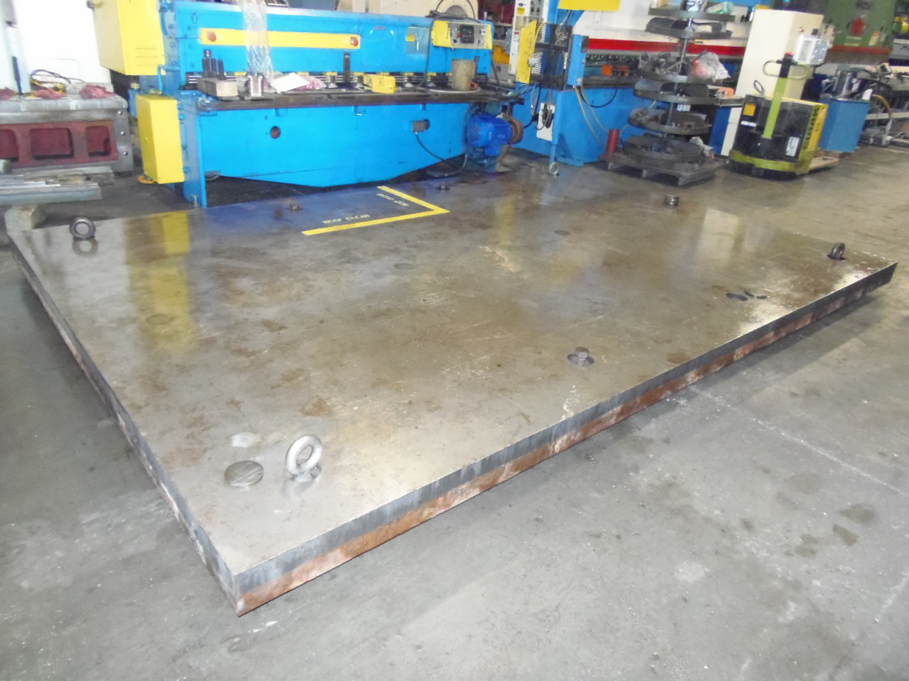 183" x 120" FLOOR PLATE, 12 LEVELING PADS, 6" THICK STEEL, NO T-SLOTS