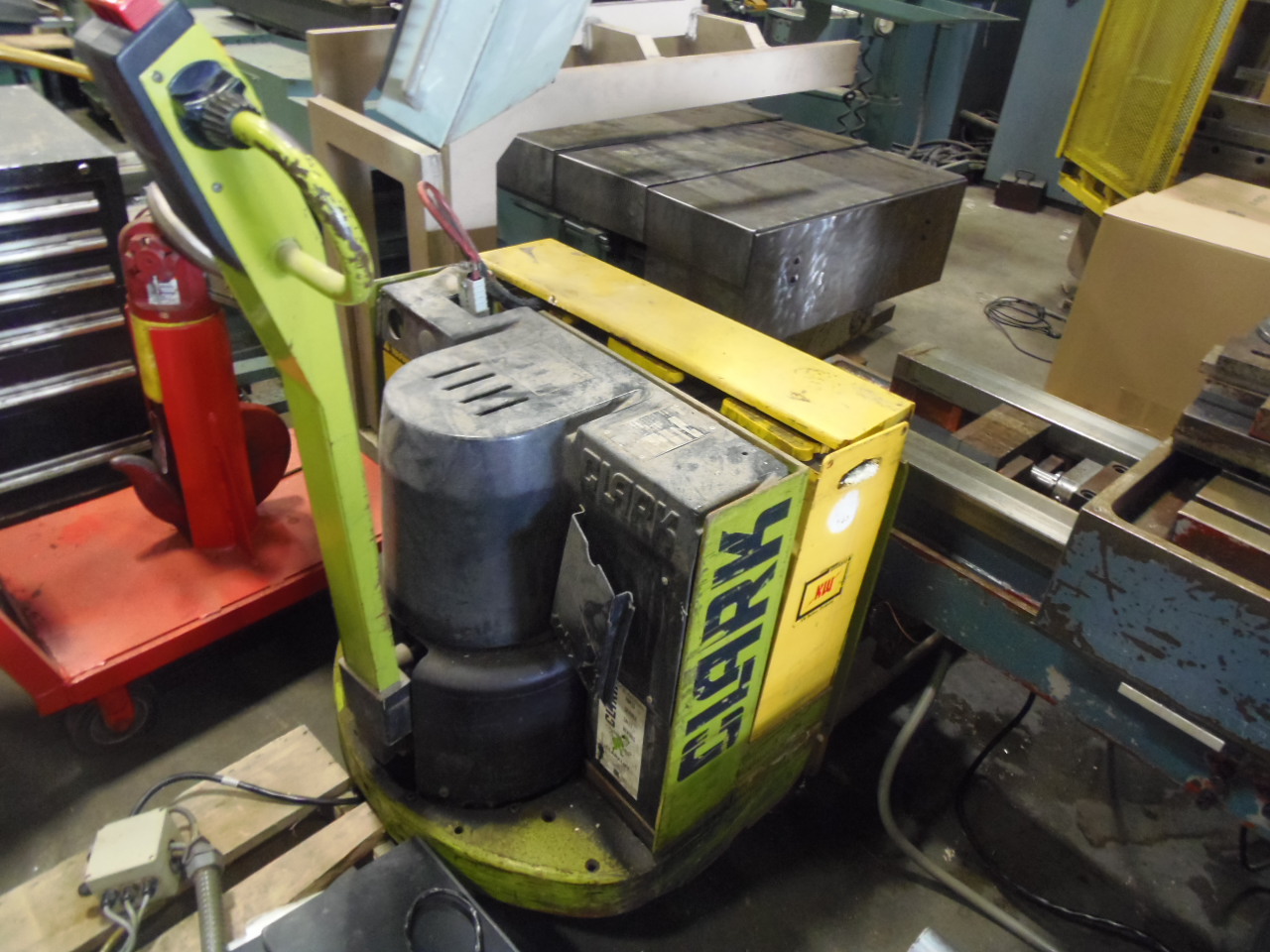 6000 LB. CLARK PALLET JACK FORK LIFT, MODEL P60 E, TYPE E, CHARGER, BATTERY