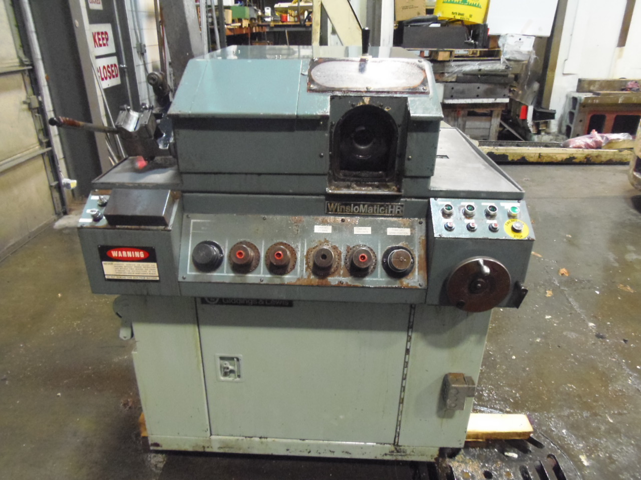 WINSLOW DRILL POINT GRINDER, MODEL WINSLOWMATIC HR, 1982, LOTS OF TOOLING
