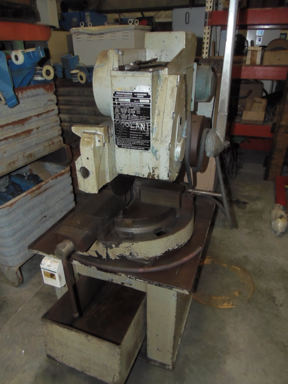 TRENNJAEGER CUT OFF COLD SAW, MODEL VC 320, 8" X 4" CAPACITY, 14" BLADE CAPACITY