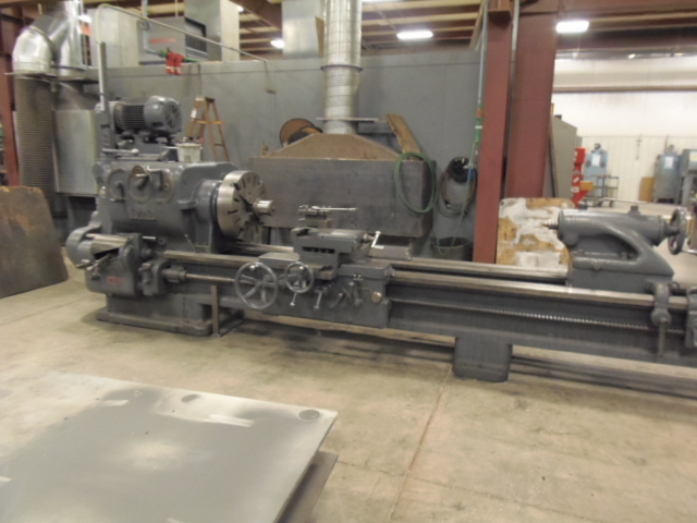 32" x 176" AMERICAN, 22" C.S., 9 - 400 RPM, 24" 4 JAW CHUCK, S.R., THREADING