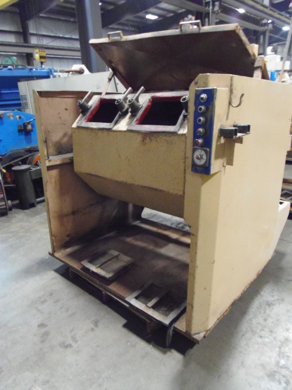 TUMBLING BARREL, 2 DOORS, 36" x 36" 