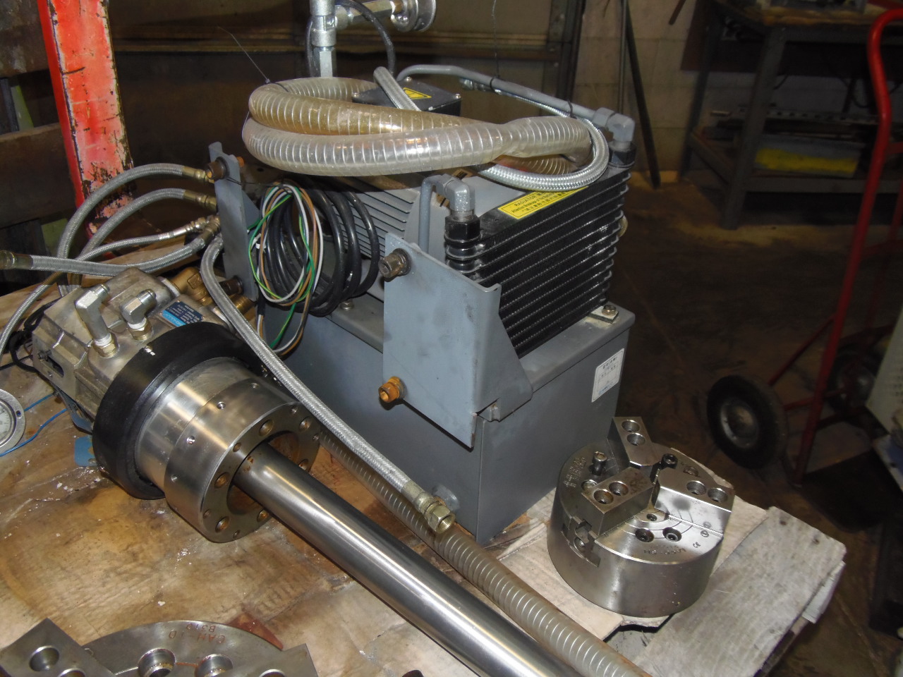 UNUSED 6.5" SAMCHULLY HS-06V1 3-JAW HYDRAULIC CHUCK, SYH-1246CC-K HYDRAULIC ROTARY CYLINDER, DRAW TUBE, HYDRAULICS