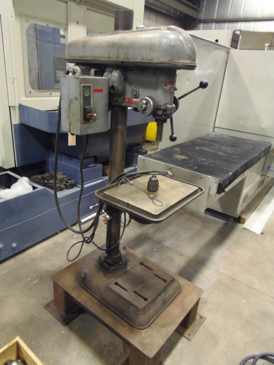 17" DELTA DRILL PRESS, MODEL 17-210, 16 x 20 TABLE, 4" QUILL STROKE, 1 HP, 460 VOLTS, 1951