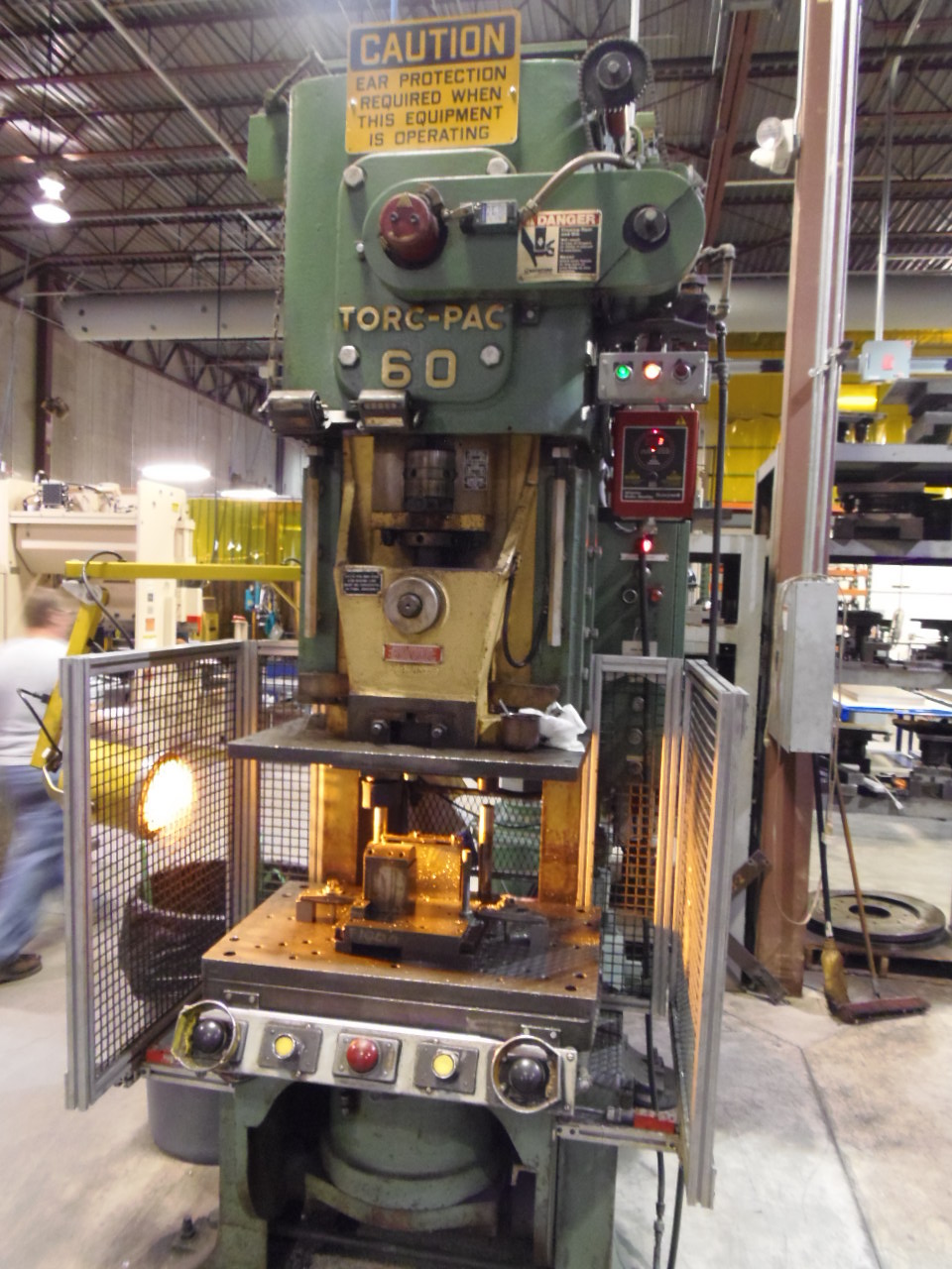 60 TON - USI CLEARING (TORC-PAC), O.B.I. PRESS, 4" STROKE, 60 SPM, 3" ADJUSTMENT, 17 1/4" SHUT HEIGHT, 1973