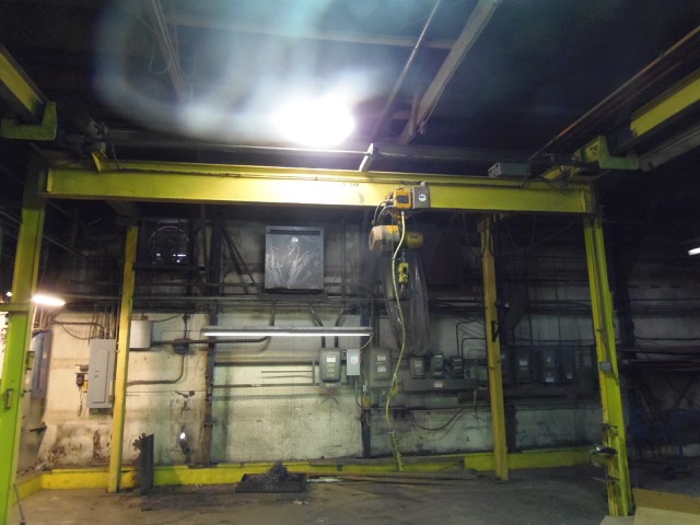 5 TON KITO, FREE STANDING CRANE, 16' X 40', 13' HEIGHT, 100" UNDER HOOK, POWER MOVEMENTS