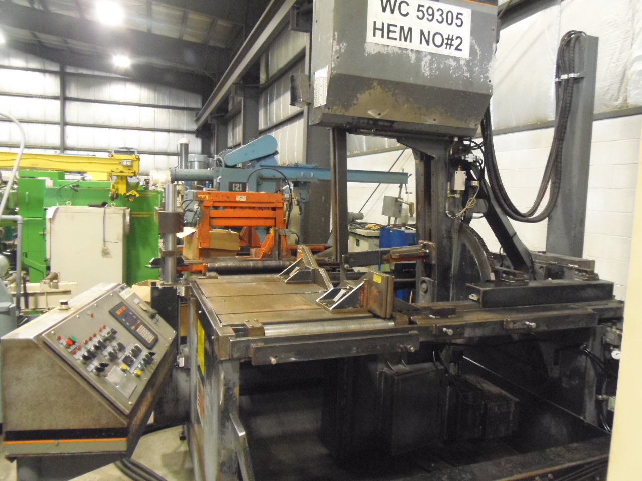 20" X 24" HEM VT130HA-60, 2005, MITERING, AUTOFEED, 20' INFEED AND 10' OUTFEED CONVEYOR, COMPUTER FEED SYSTEM, 1.5" BLADE