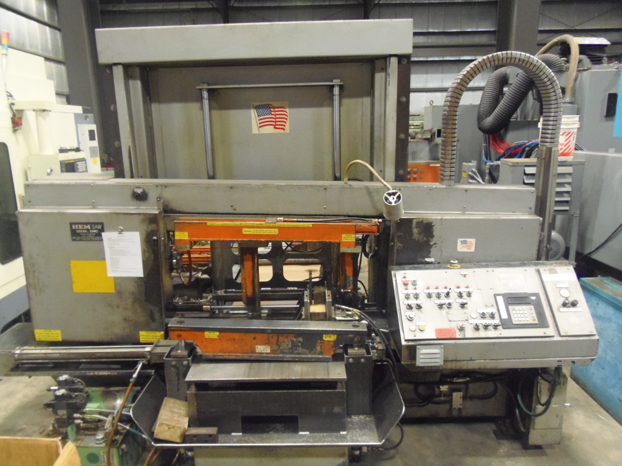  20" X 27" HEM F-130HADC, 1.5" BLADE, CNC CONTROL, AUTOFEED WITH BUNDLE CLAMPS, INFEED/OUTFEED CONVEYORS, 1995