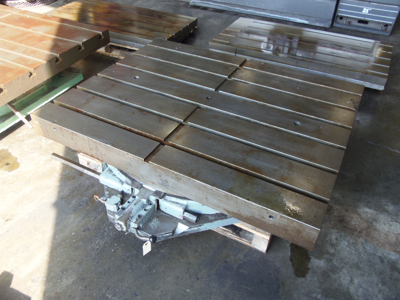 LUCAS 48" X 60" T-SLOTTED INDEXING TABLE, AIR OPERATED, LOCKS AT 90 DEG. 5.25" THICK