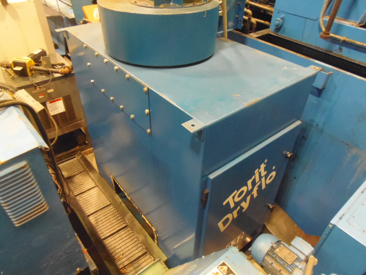 4400 CFM TORIT DRYFLO MIST COLLECTOR DMC-D2, 7.5 HP MOTOR, 460V
