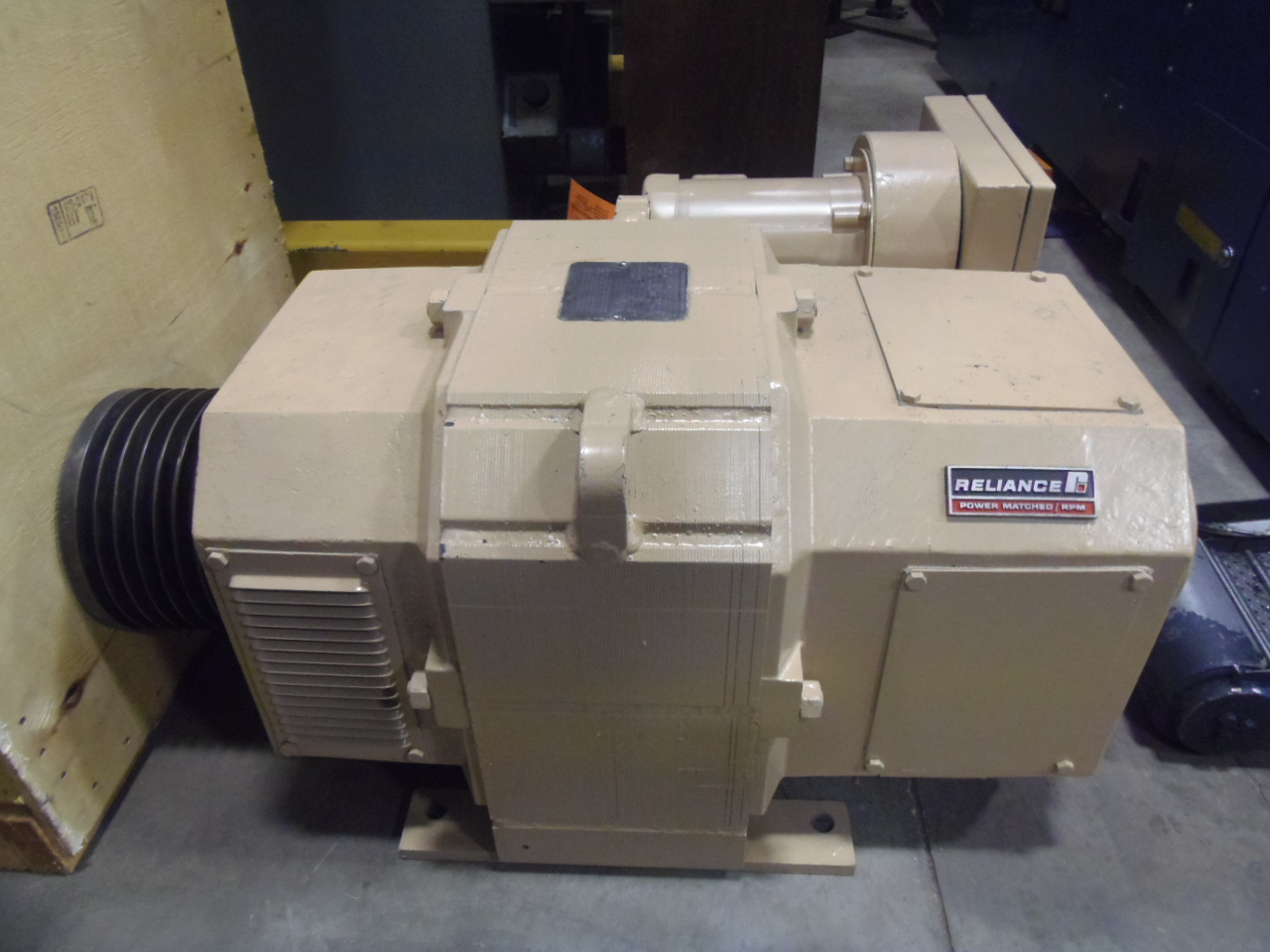 50 HP RELIANCE DC MOTOR, 1LA709180T4-YB, 240 VOLTS, 180 AMPS, 850/2800 RPM, REBUILT